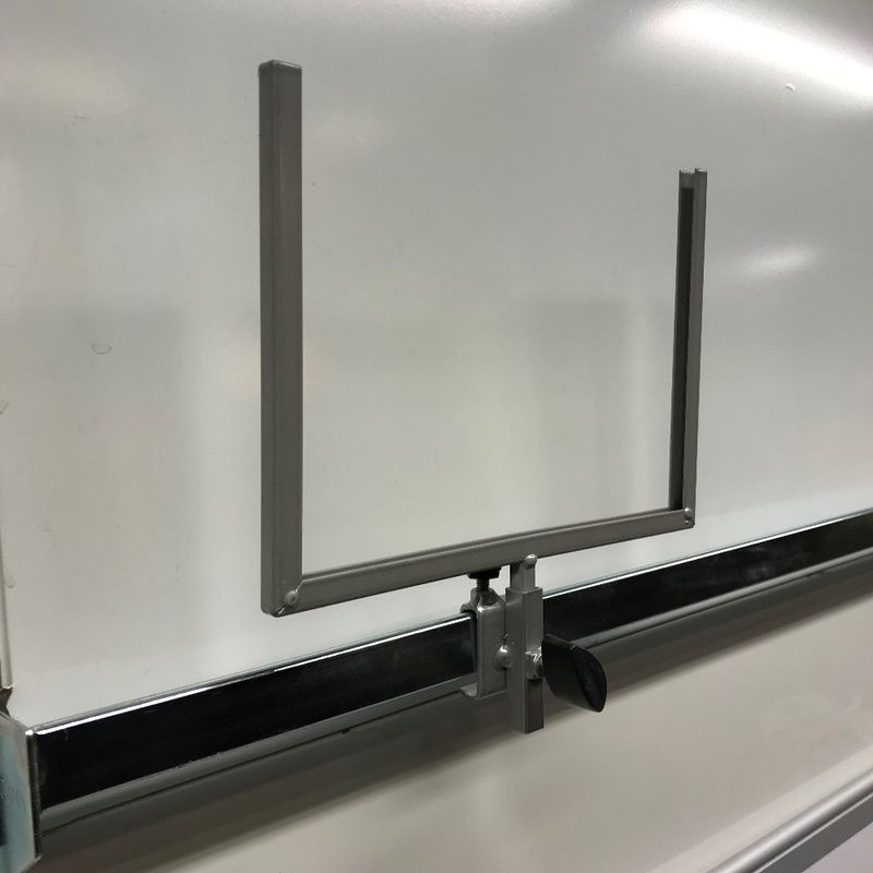 Skylthållare A5 grå - begagnad