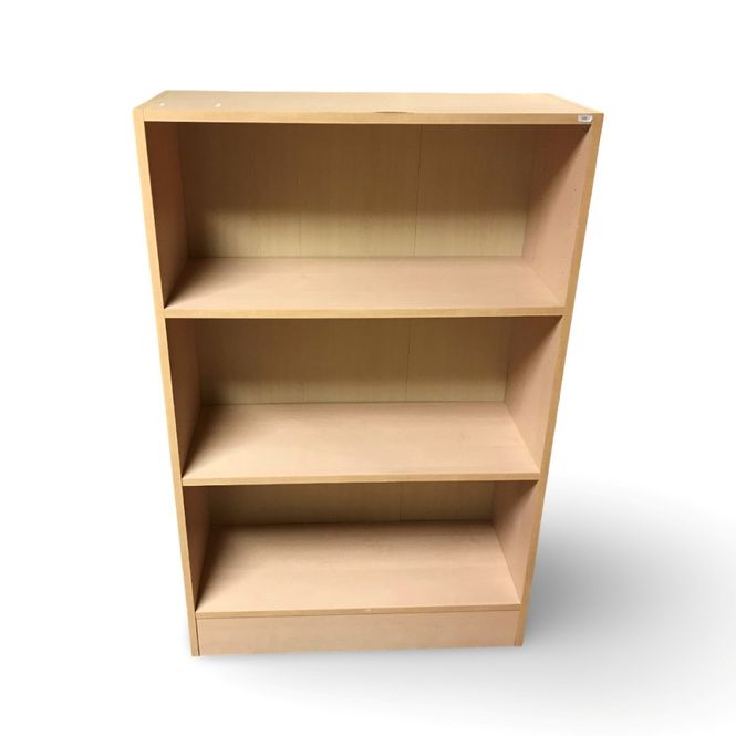 Huvudbild Hylla höjd 1260 mm björklaminat - begagnad