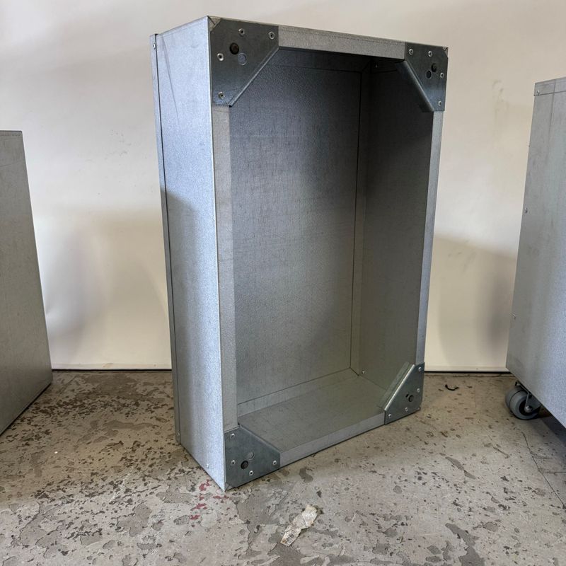 Skyltpodier plåt - begagnad