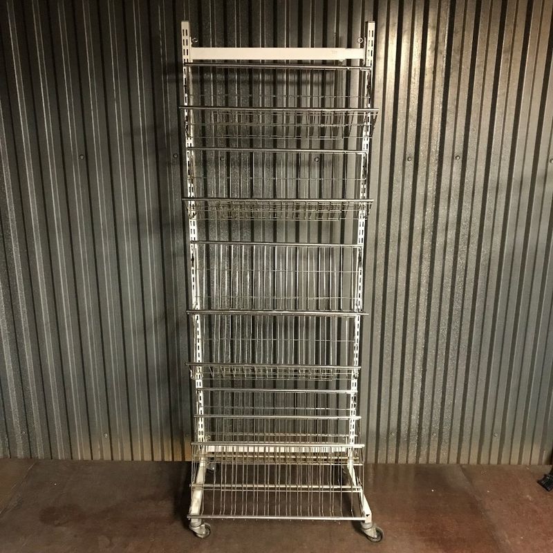 Tidskriftshylla på hjul - begagnad