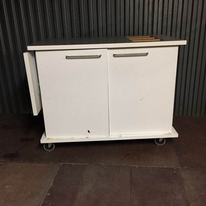 Huvudbild Butiksdisk med fällbar sidoskiva - begagnad