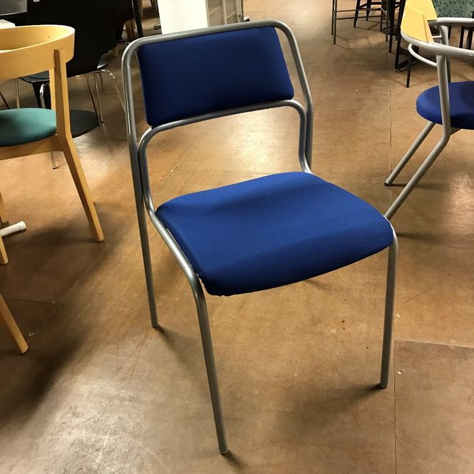 Huvudbild Stol Kinnarps 558 blå/silver - begagnad