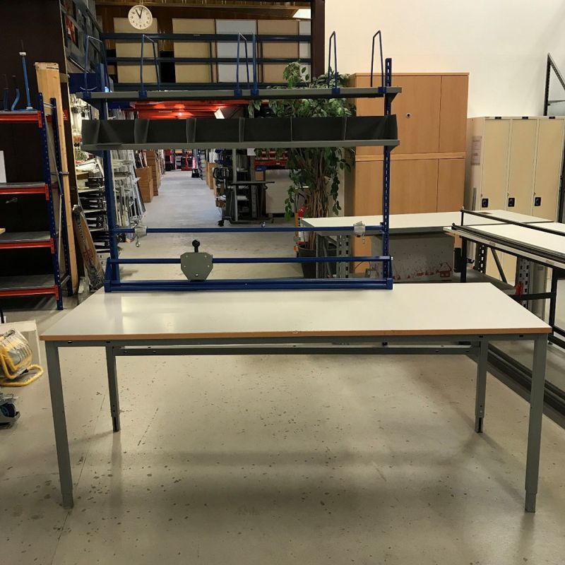 Packbord med överhyllor & skärare - begagnat