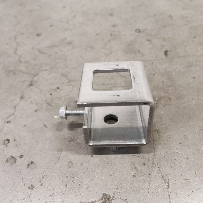 Huvudbild Bottenkonsol för genomskjutsskydd - begagnad